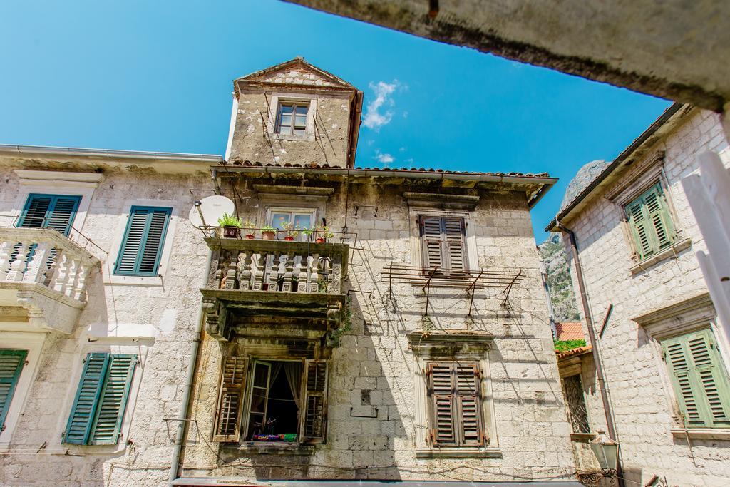 Old Town Museum Square Apartment Kotor Zewnętrze zdjęcie